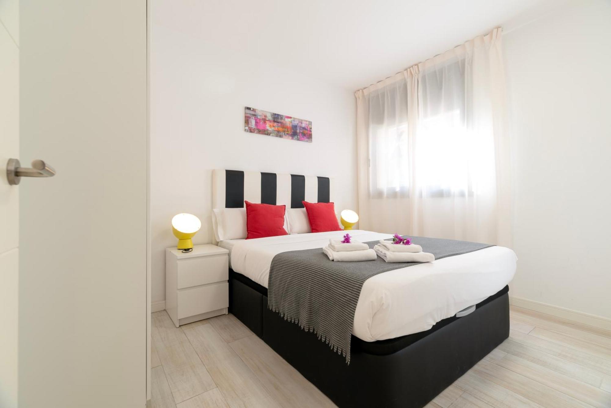 Castell Beach Aparthotel Castelldefels Exterior foto